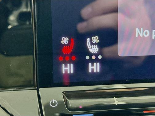 2025 Volkswagen Atlas 2.0T SE w/Technology 4MOTION