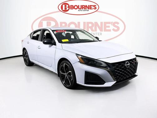 2023 Nissan Altima SR Intelligent AWD