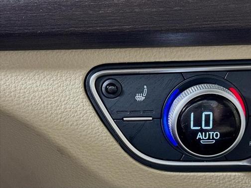 2022 Audi Q5 40 Premium Plus