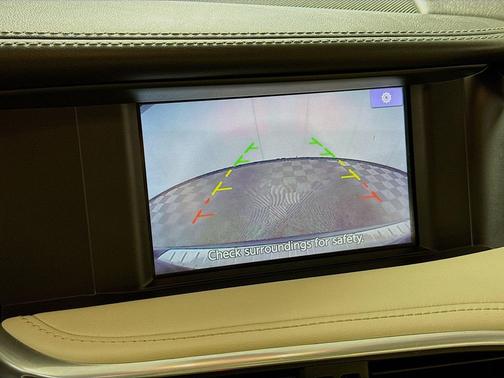 2018 INFINITI QX30 Premium