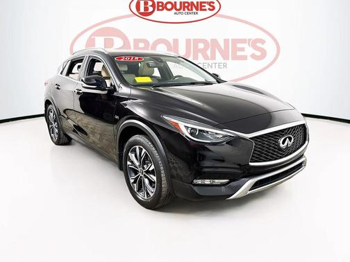 2018 INFINITI QX30 Premium