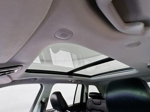 Baltic Gray Metallic Clearcoat 2024 Jeep Grand Cherokee 4xe Base
