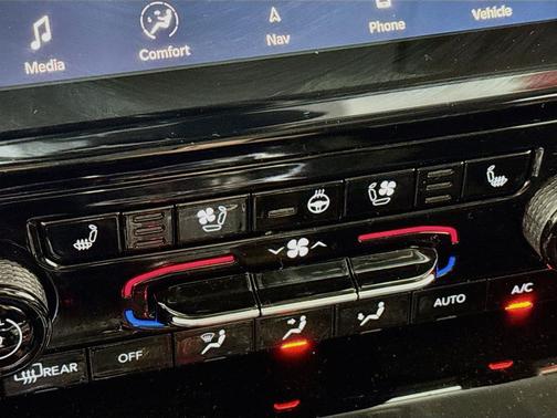 Bright White Clearcoat 2023 Jeep Grand Cherokee 4xe Base