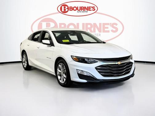 Summit White 2019 Chevrolet Malibu LT