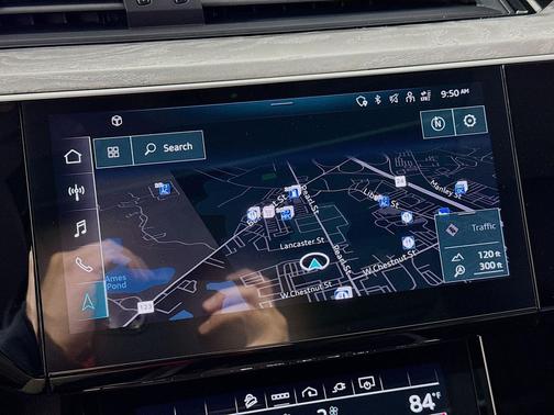 2024 Audi Q8 e-tron Premium Plus