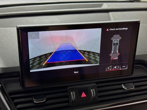 2022 Audi Q5 40 Premium