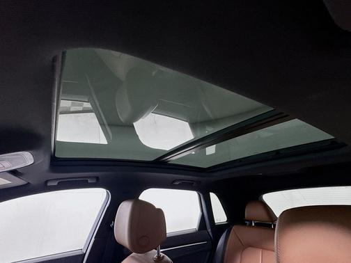 2020 Audi Q3 45 S line Premium Plus