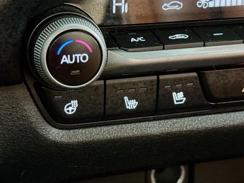 2024 Mazda CX-50 2.5 Turbo Premium Package