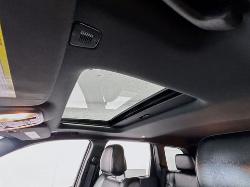 Granite Crystal Metallic Clearcoat 2019 Jeep Grand Cherokee Limited