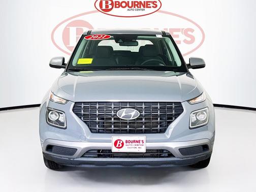 2021 Hyundai VENUE SE