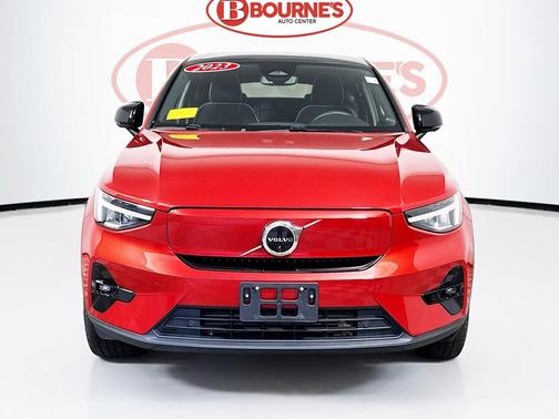 Fusion Red Metallic 2023 Volvo C40 Recharge Pure Electric Twin Plus