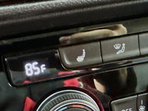 2023 Volkswagen Taos 1.5T SEL