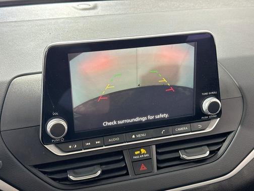 Super Black 2025 Nissan Altima S FWD