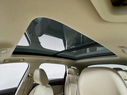 2019 Audi Q7 w/Navigation,Leather,Pano Sunroof