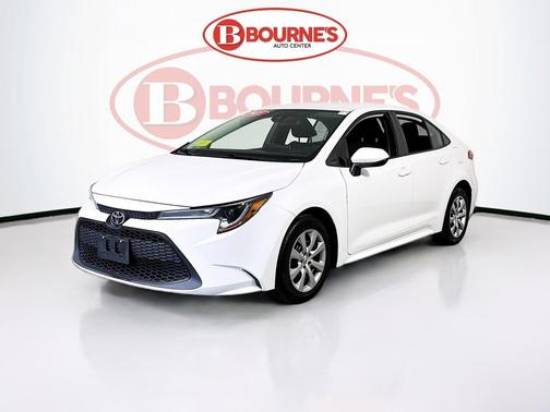 Super White 2021 Toyota Corolla LE