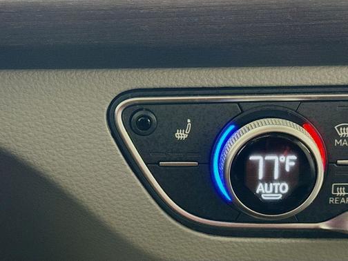 2023 Audi Q5 40 Premium Plus