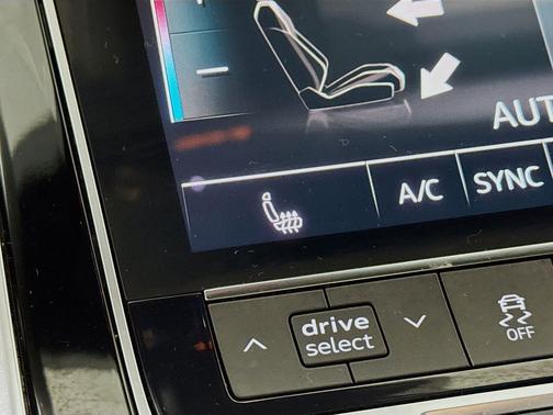 2021 Audi Q7 45 Premium