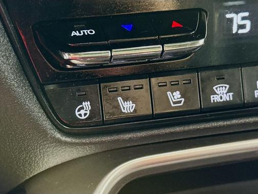 2024 Mazda CX-90 PHEV Premium Plus