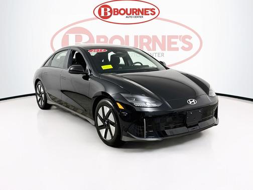 Onyx Black 2024 Hyundai IONIQ 6 SE