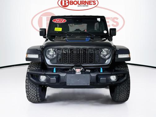 Black Clearcoat 2024 Jeep Wrangler 4xe Rubicon