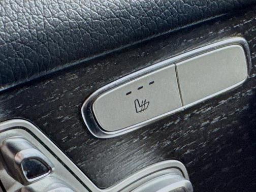 2020 Mercedes-Benz GLC 300 4MATIC