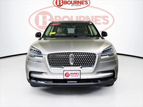 2023 Lincoln Aviator Standard AWD