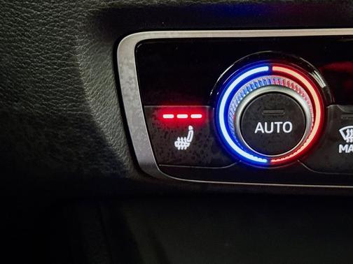 2022 Audi Q3 45 S line Premium Plus