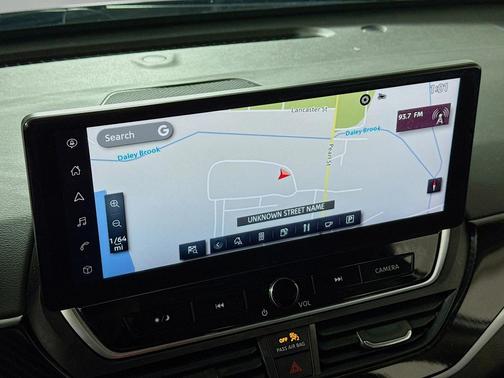 2023 Nissan Altima SR FWD