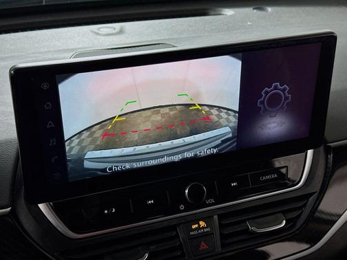 2023 Nissan Altima SR FWD