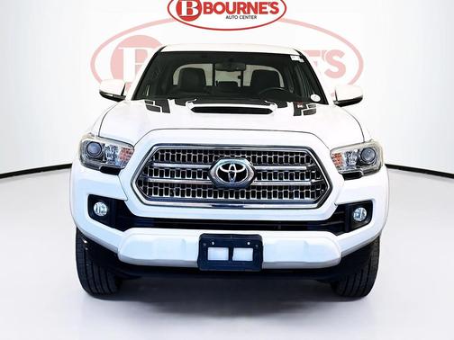 2016 Toyota Tacoma Base