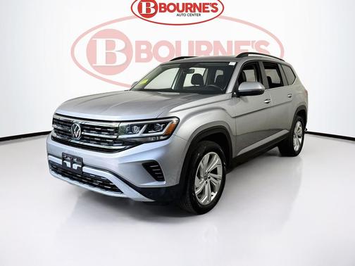 Pyrite Silver Metallic 2023 Volkswagen Atlas V6 SE 4MOTION w/Heated Leather,Pano Sunroof