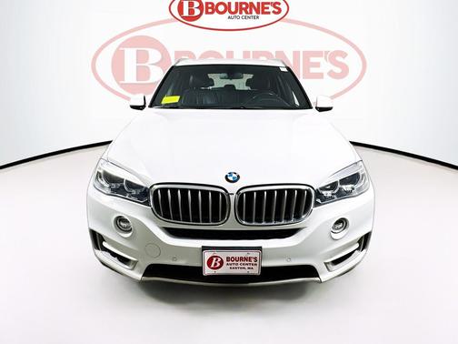 White 2018 BMW X5 xDrive35i