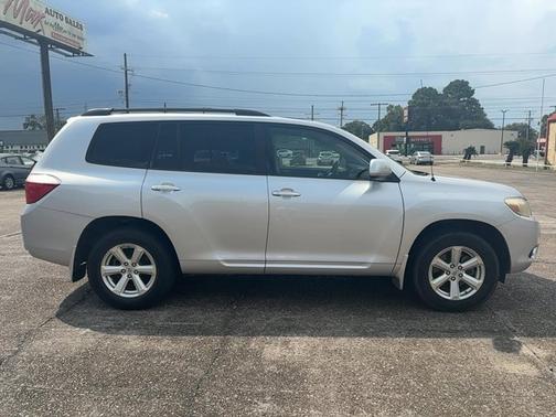 2009 Toyota Highlander Base