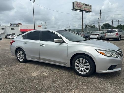 2016 Nissan Altima 2.5 S