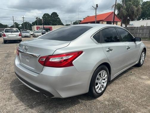 2016 Nissan Altima 2.5 S