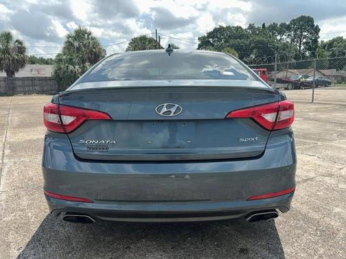 2015 Hyundai SONATA Sport