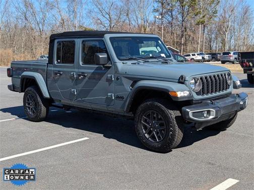 2024 Jeep Gladiator Sport S