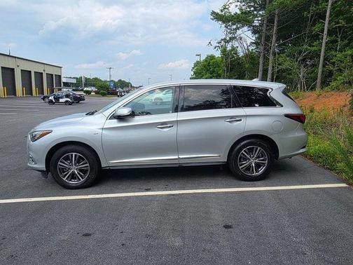 2018 INFINITI QX60 Base