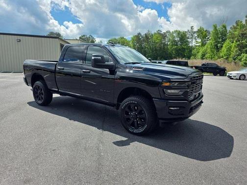 2025 RAM 2500 Big Horn Crew Cab 4x4 6'4' Box