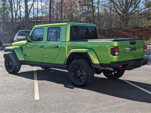2025 Jeep Gladiator Nighthawk