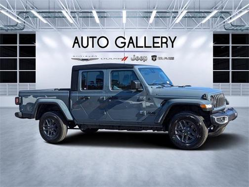 2025 Jeep Gladiator Sport S