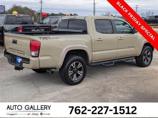 2017 Toyota Tacoma TRD Sport