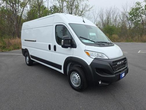 2025 RAM ProMaster 2500 Tradesman