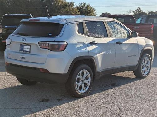 2025 Jeep Compass Sport