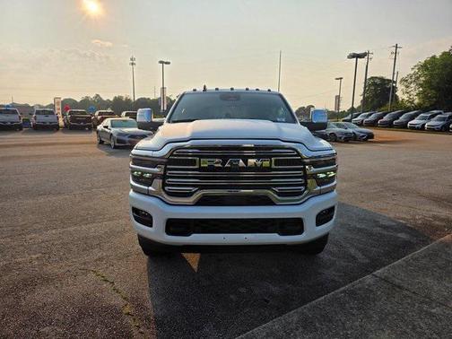 2025 RAM 2500 Laramie Crew Cab 4x4 6'4' Box
