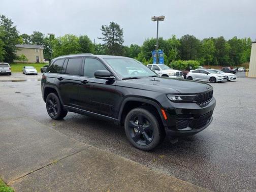 2024 Jeep Grand Cherokee Altitude