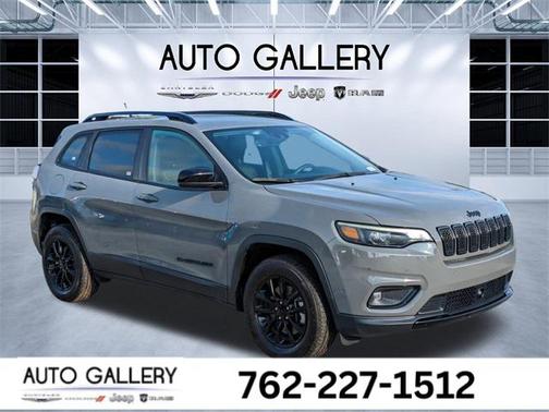2023 Jeep Cherokee Altitude