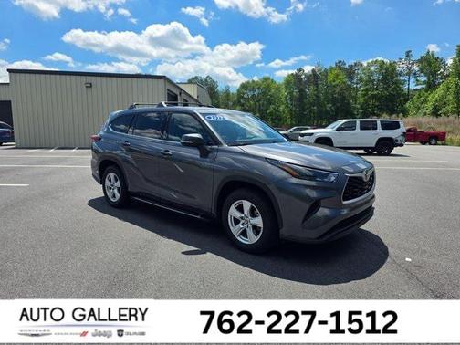 2022 Toyota Highlander L
