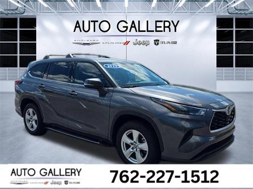 2022 Toyota Highlander L