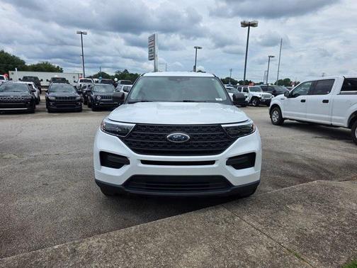 2020 Ford Explorer Base